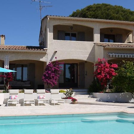 Grand Appartement dans Maison avec Piscine Privée Fréjus Exterior foto